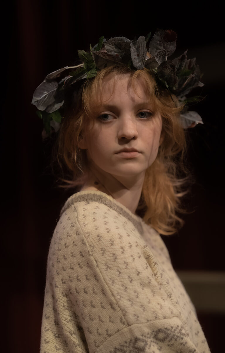 Antigone-näytelmän esityskuva.